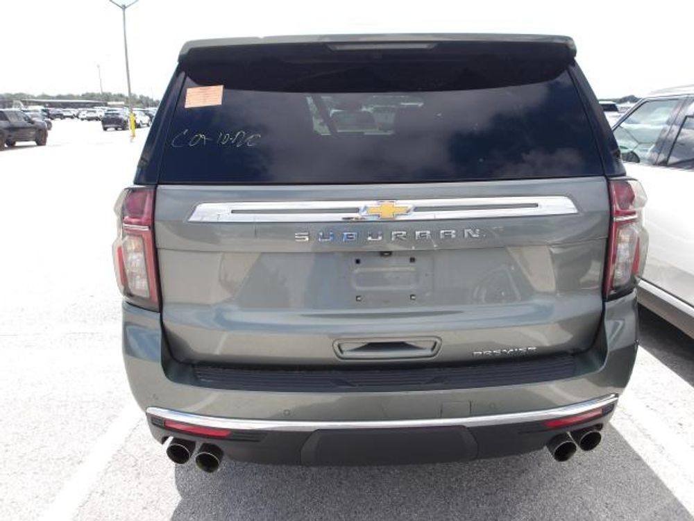 2023 Chevrolet Suburban Premier