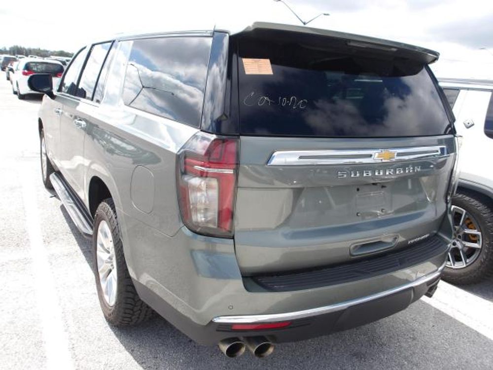 2023 Chevrolet Suburban Premier