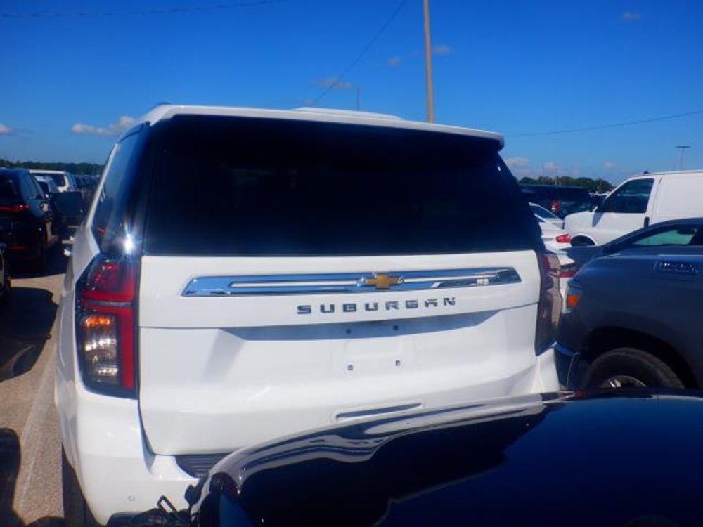 2023 Chevrolet Suburban Premier