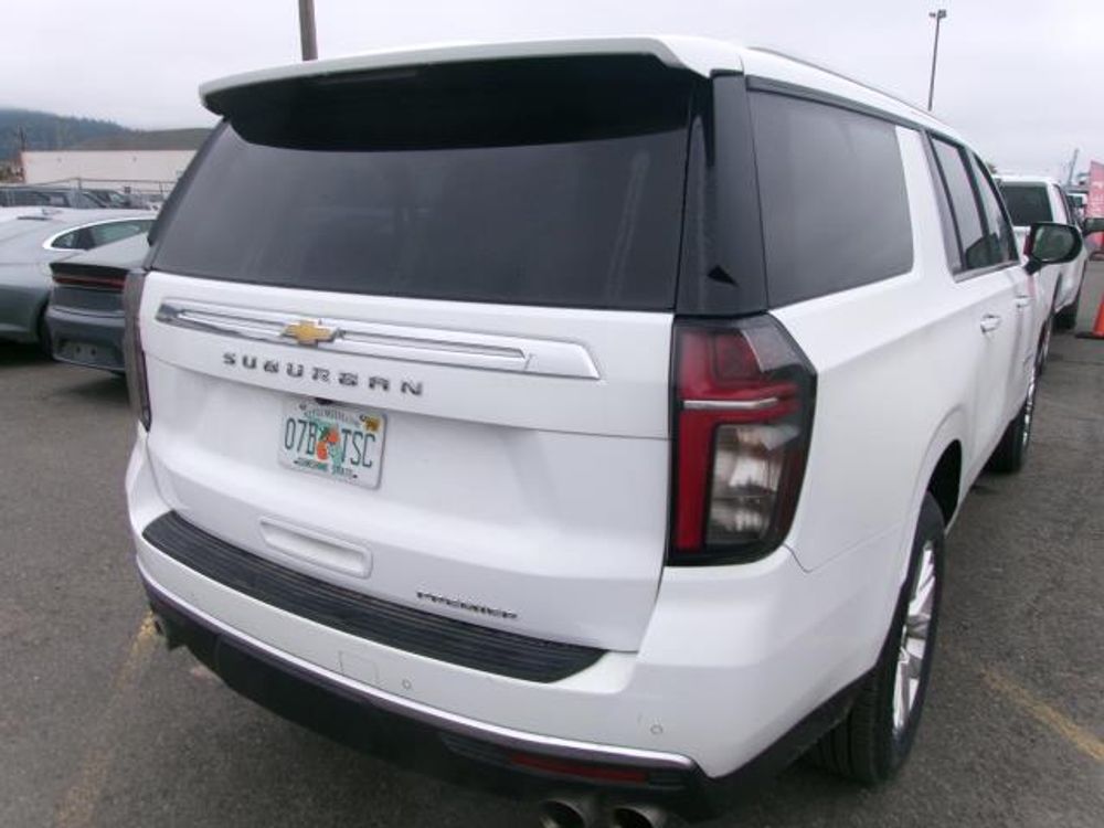 2023 Chevrolet Suburban Premier