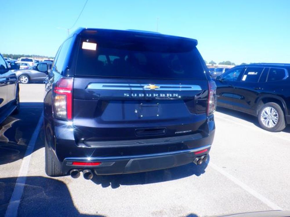 2023 Chevrolet Suburban Premier