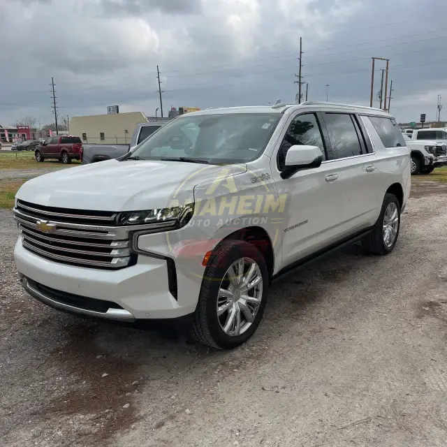 2023 Chevrolet Suburban High Country