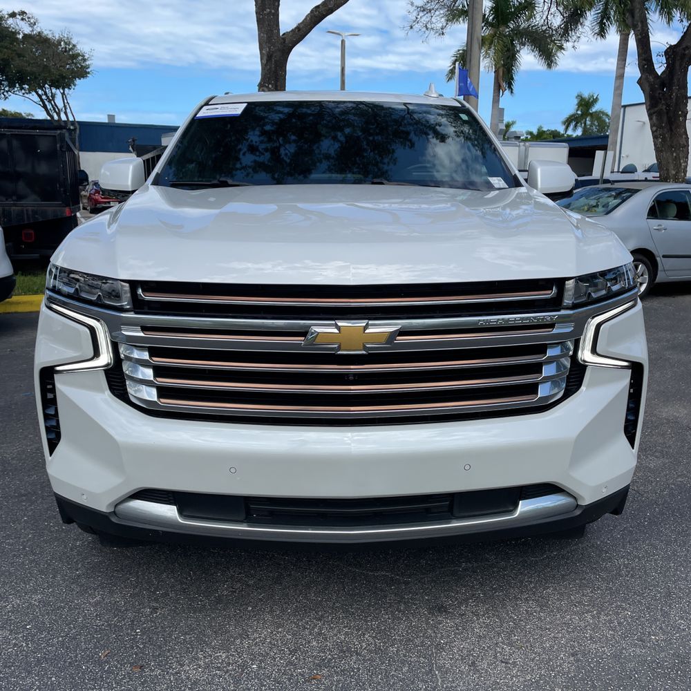 2023 Chevrolet Suburban High Country