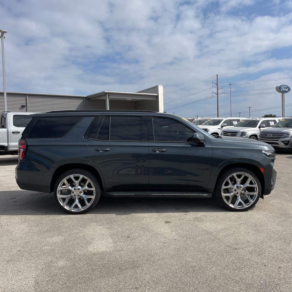 2021 Chevrolet Tahoe RST