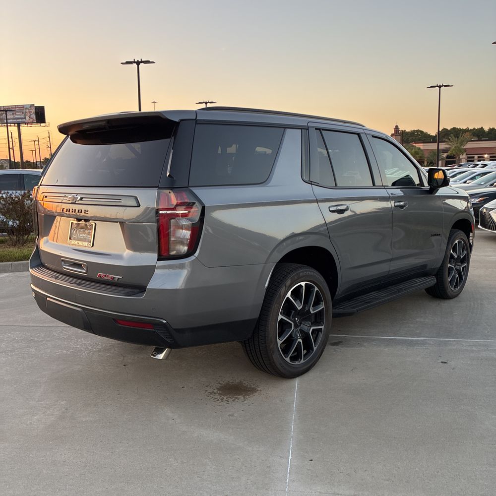 2022 Chevrolet Tahoe RST