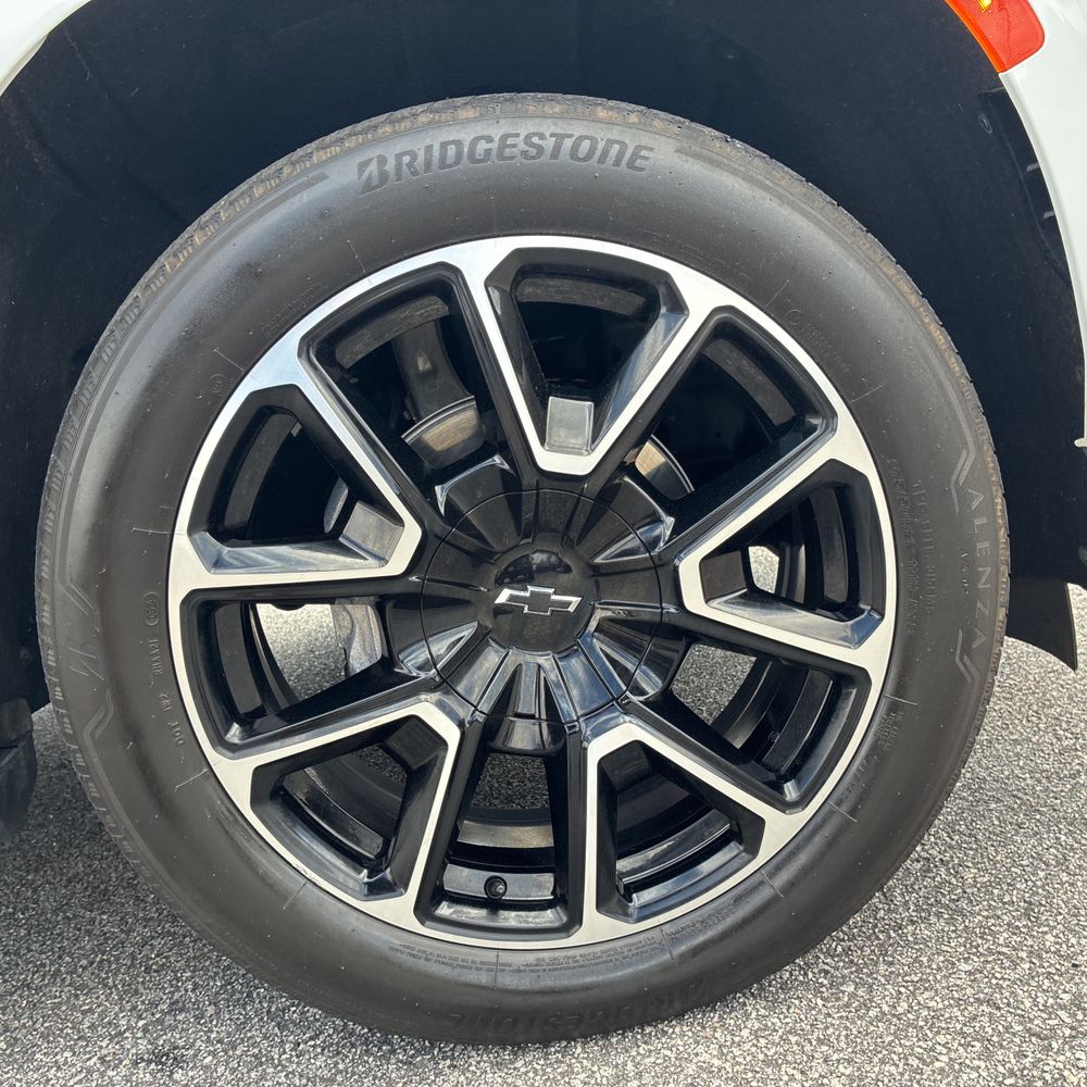 2024 Chevrolet Tahoe RST
