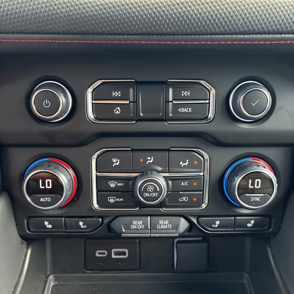 2024 Chevrolet Tahoe RST