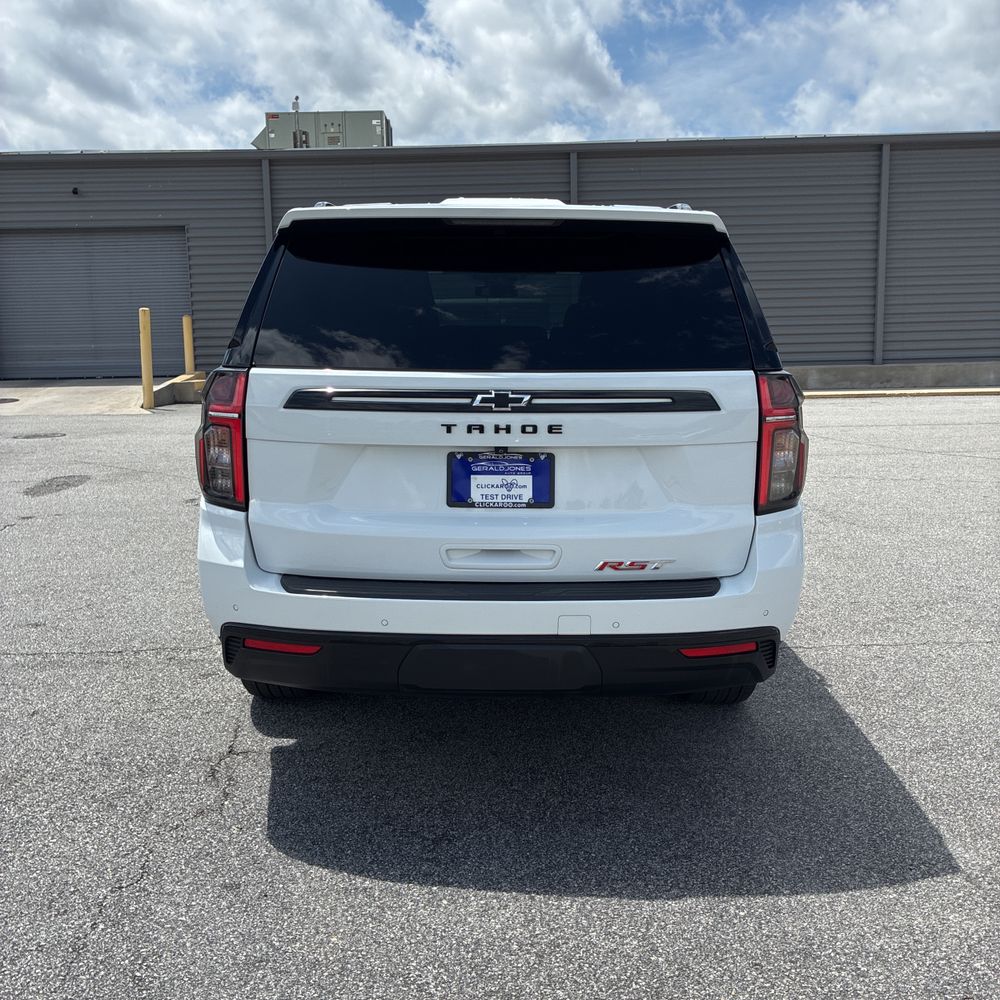 2024 Chevrolet Tahoe RST