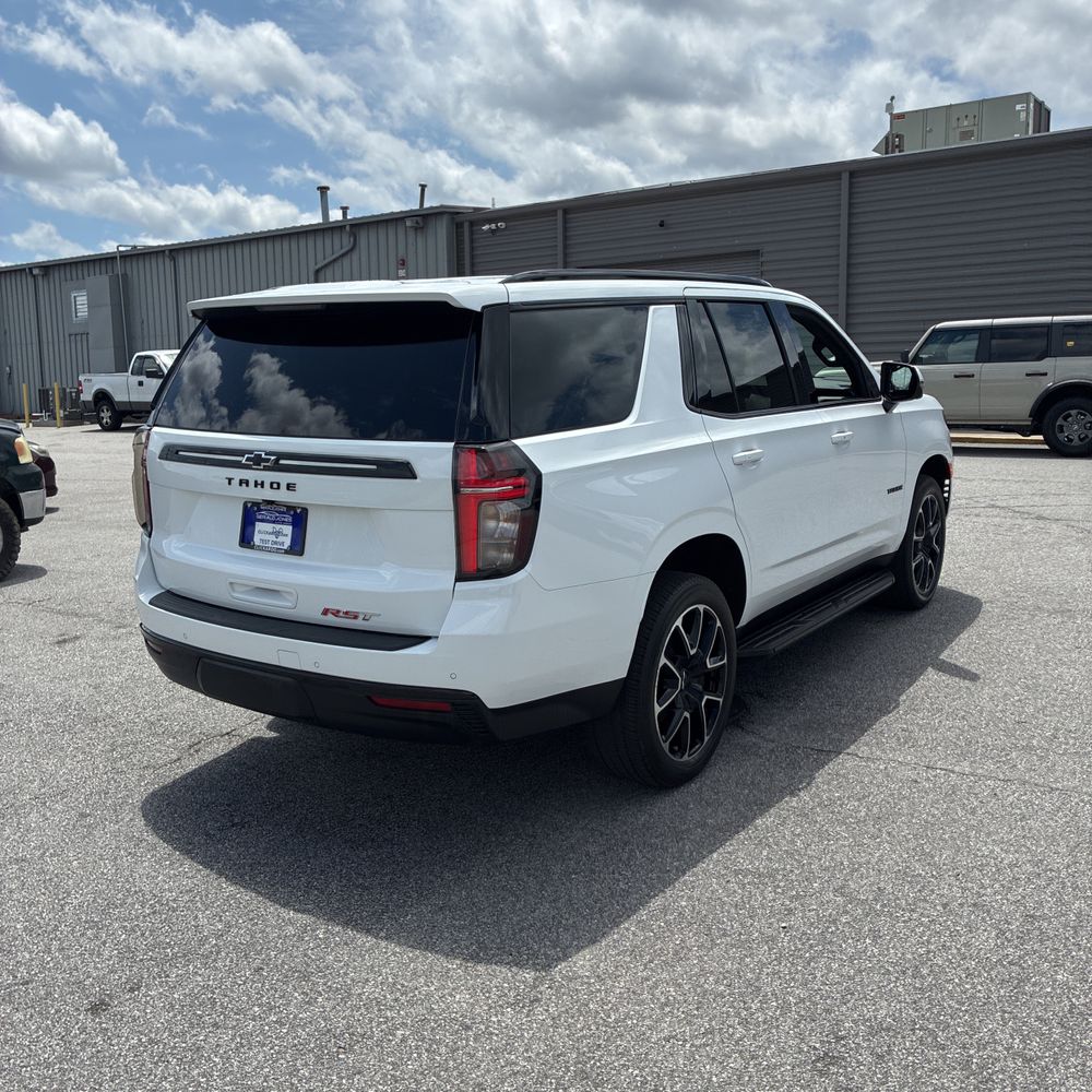 2024 Chevrolet Tahoe RST