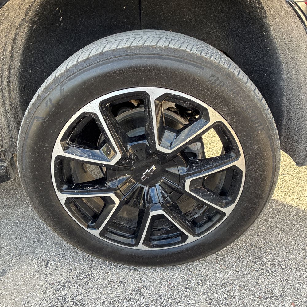2024 Chevrolet Tahoe RST