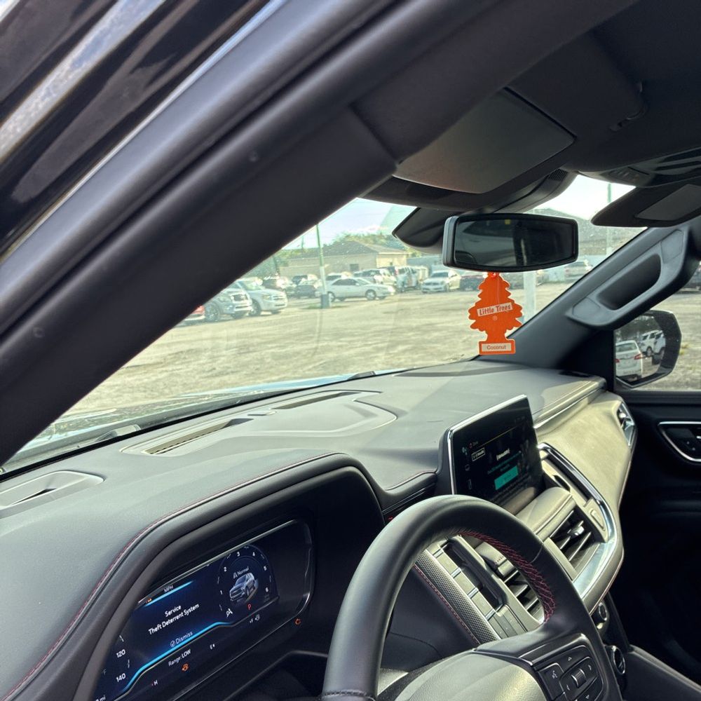 2024 Chevrolet Tahoe RST