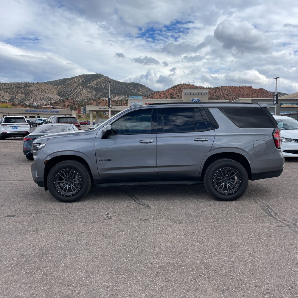 2021 Chevrolet Tahoe RST