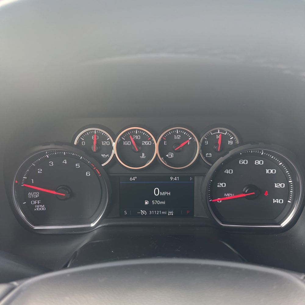 2024 Chevrolet Suburban LS