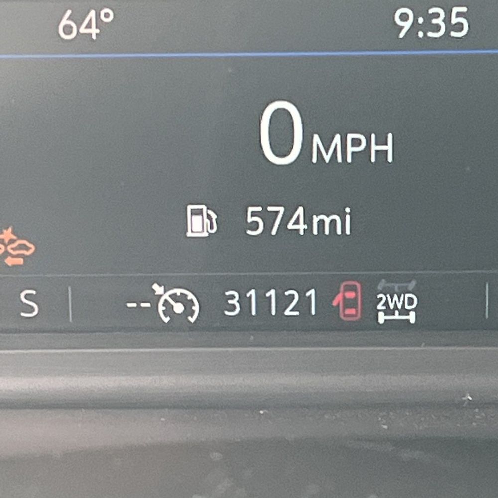 2024 Chevrolet Suburban LS