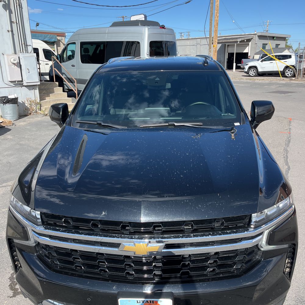 2024 Chevrolet Suburban LS