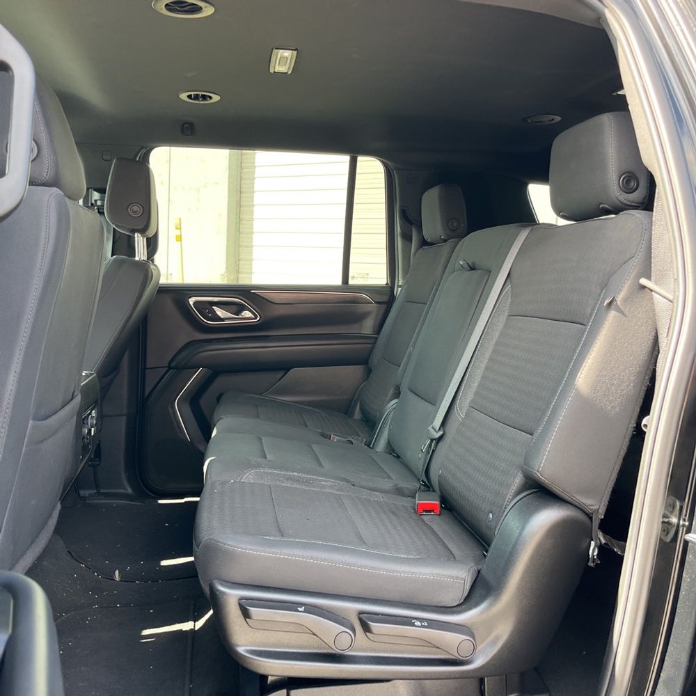 2024 Chevrolet Suburban LS