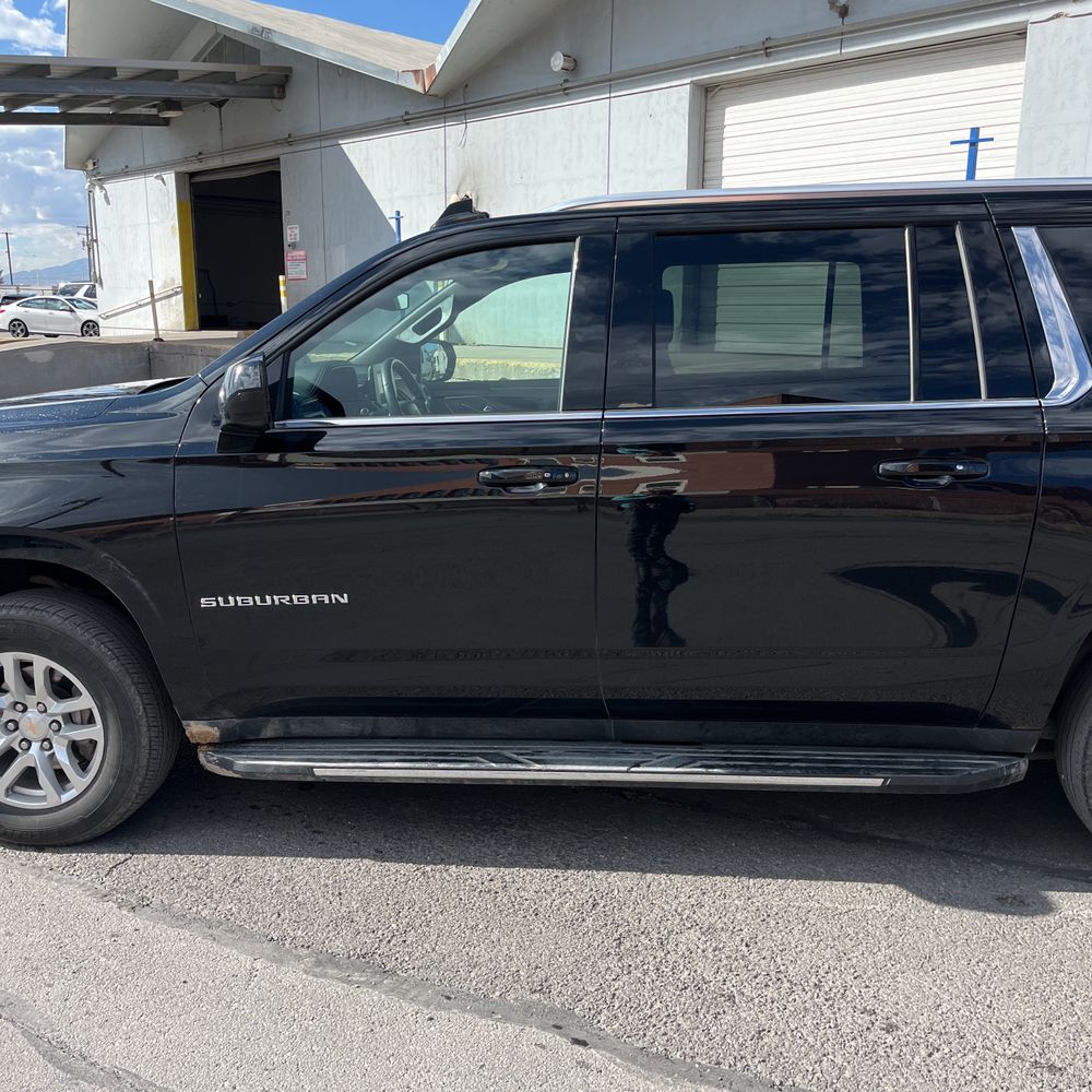 2024 Chevrolet Suburban LS