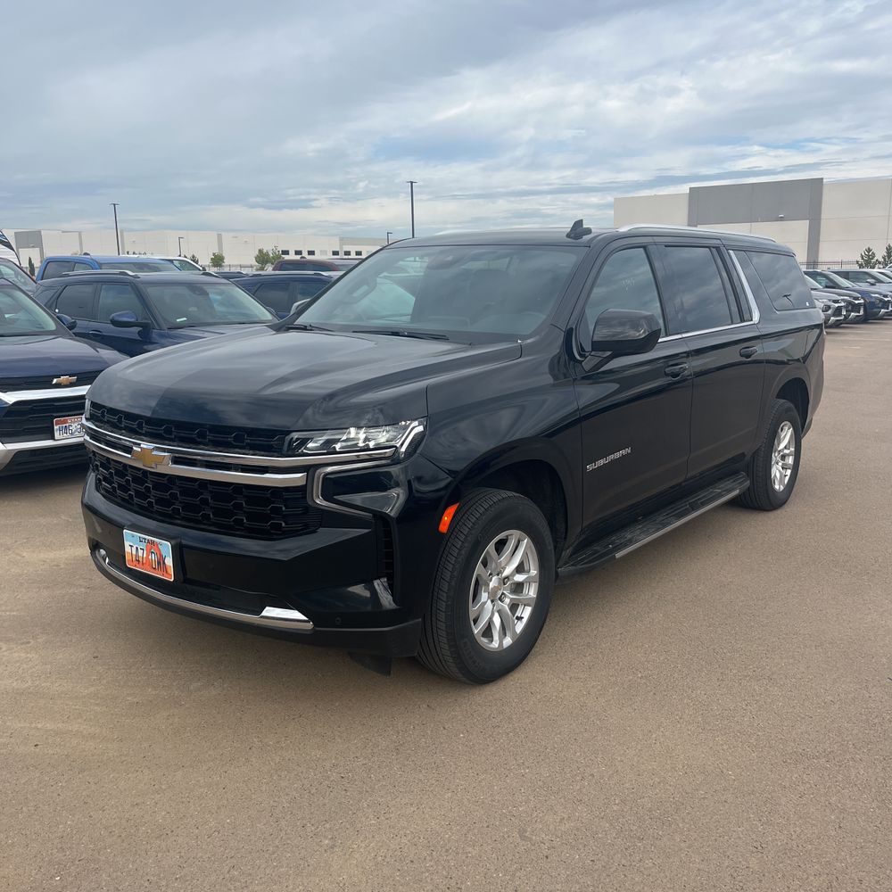2024 Chevrolet Suburban LS