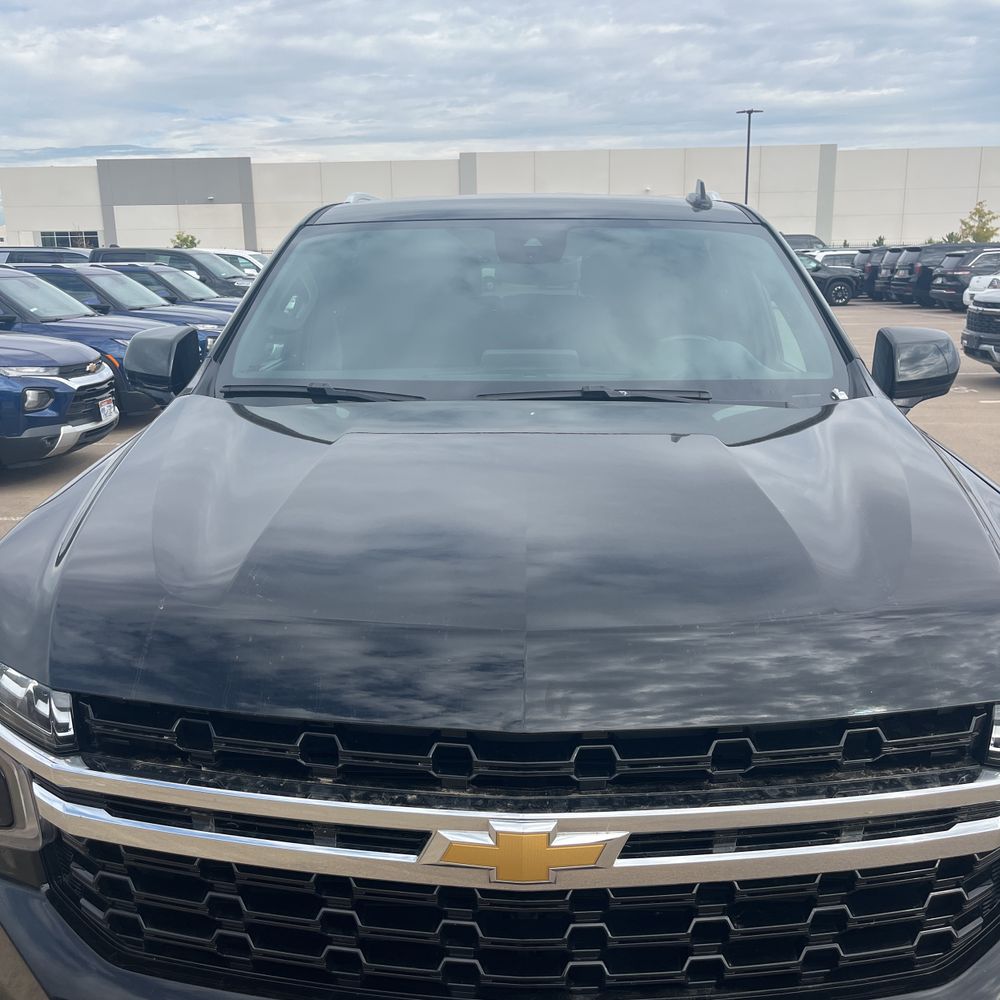 2024 Chevrolet Suburban LS