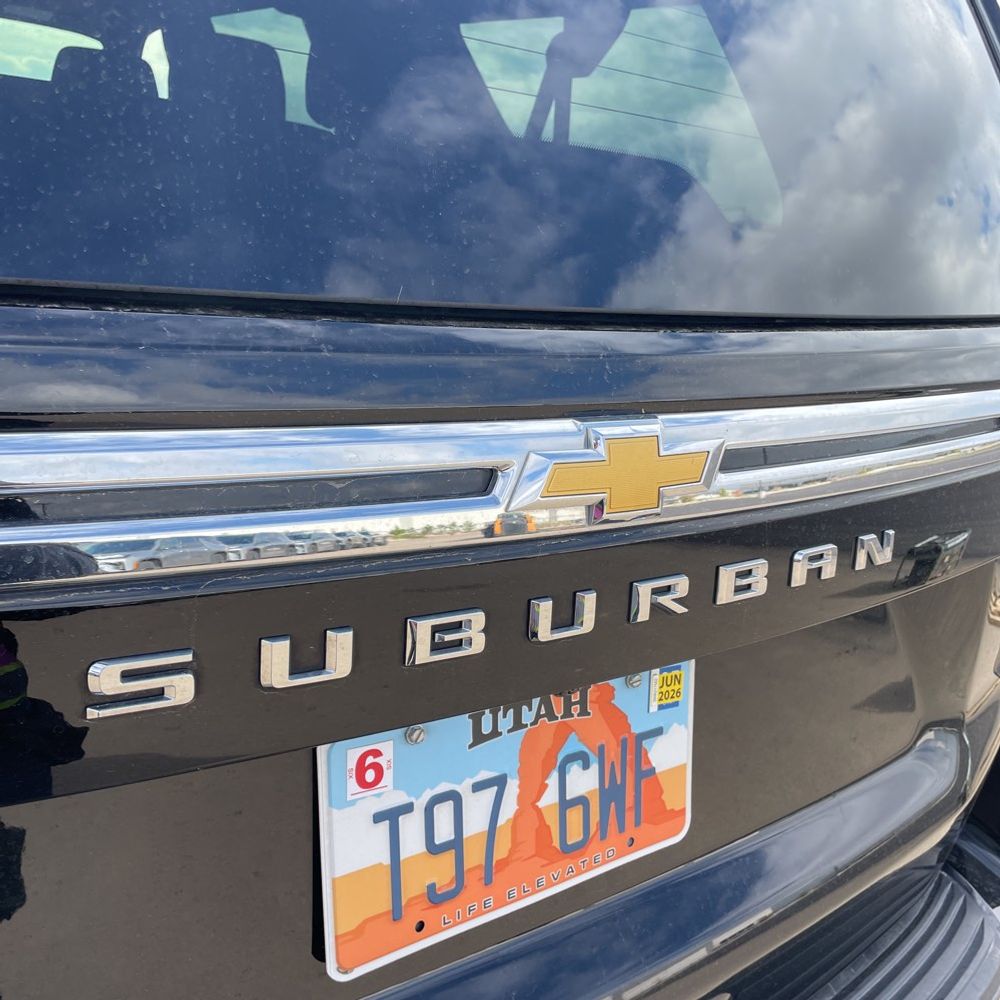 2024 Chevrolet Suburban LS