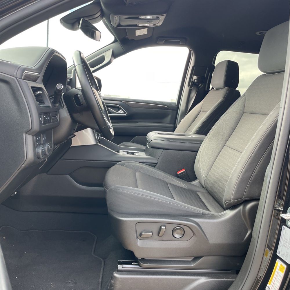 2024 Chevrolet Suburban LS