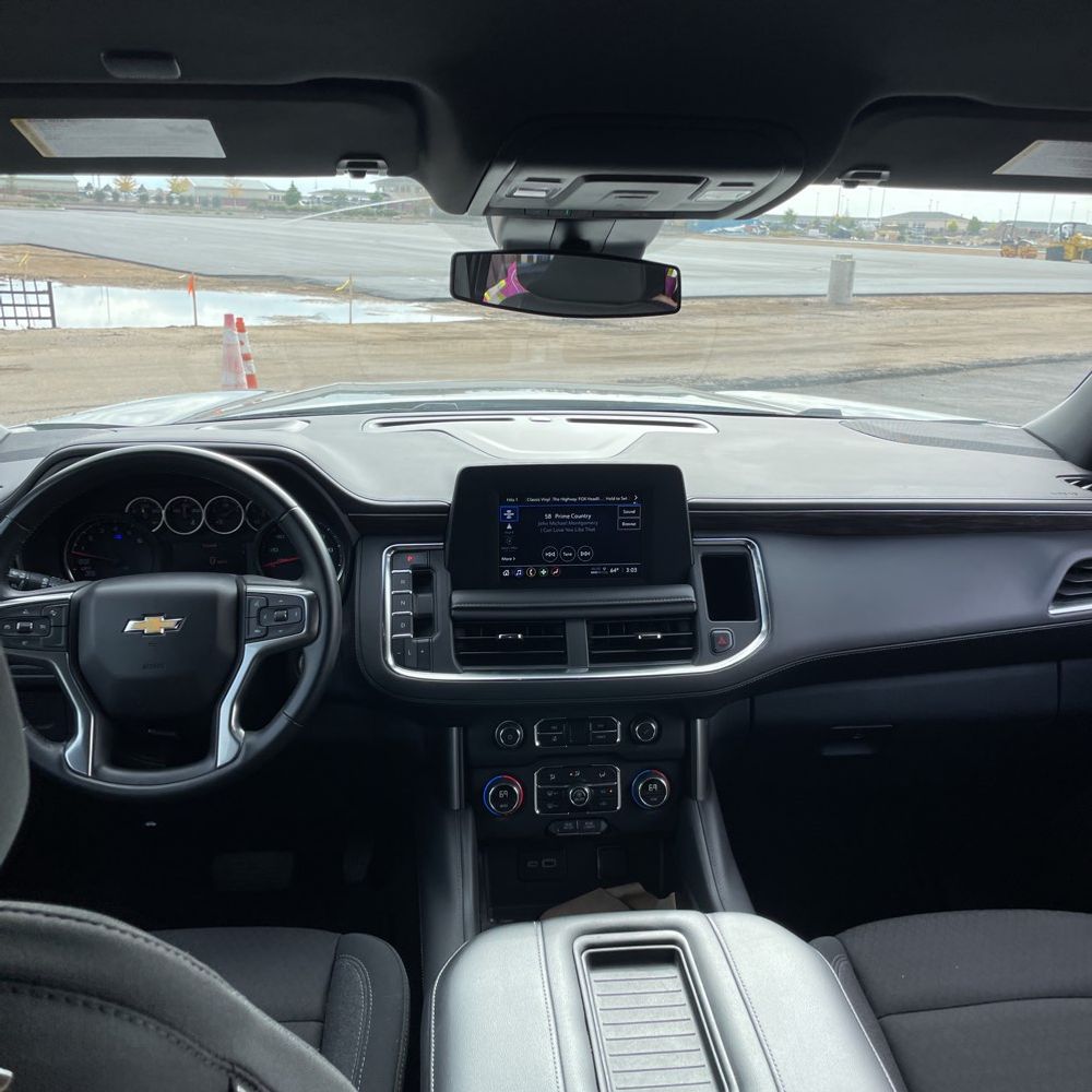2024 Chevrolet Suburban LS