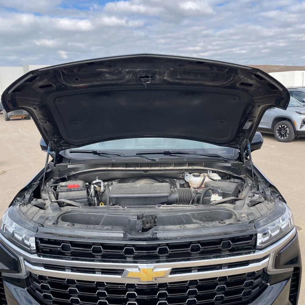 2024 Chevrolet Suburban LS