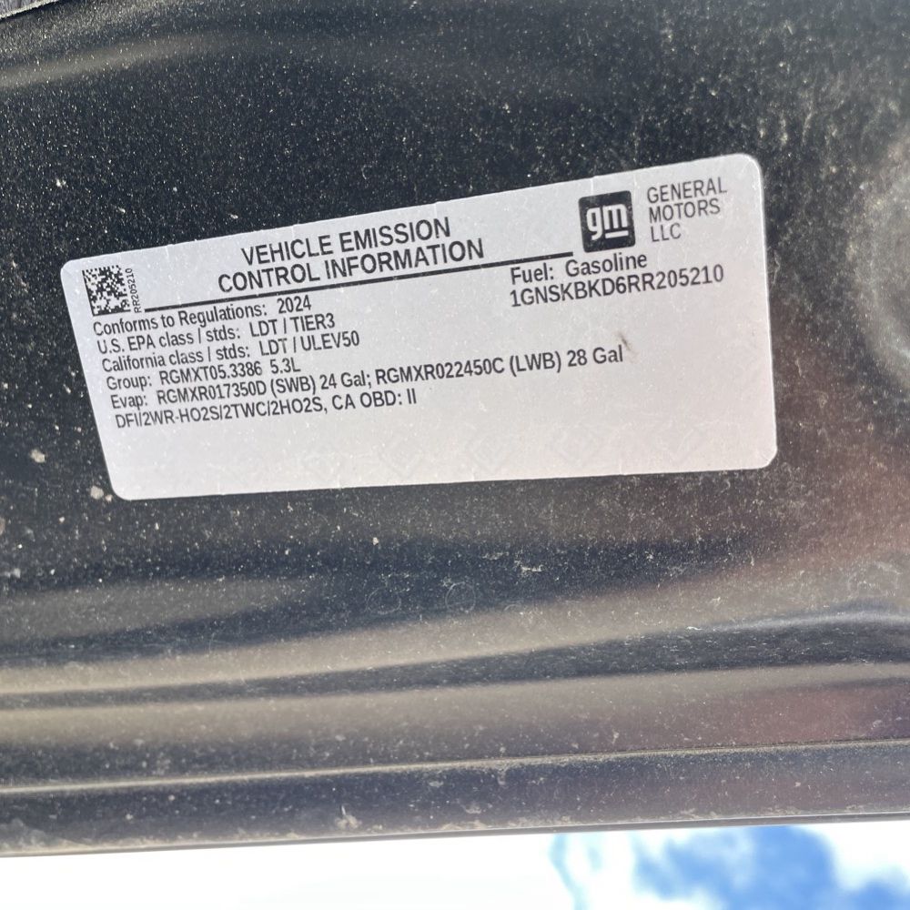 2024 Chevrolet Suburban LS