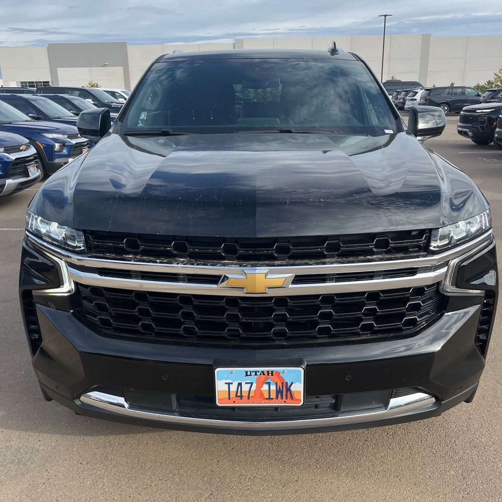 2024 Chevrolet Suburban LS