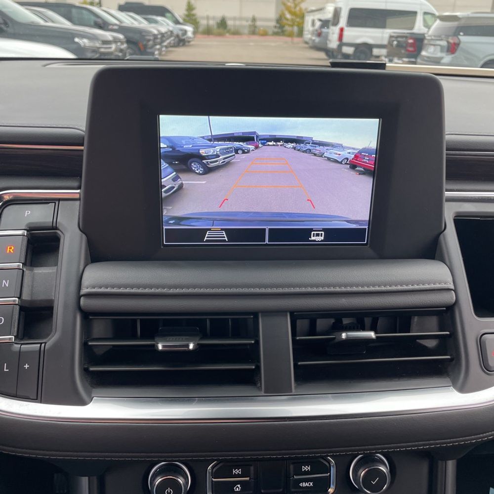 2024 Chevrolet Suburban LS