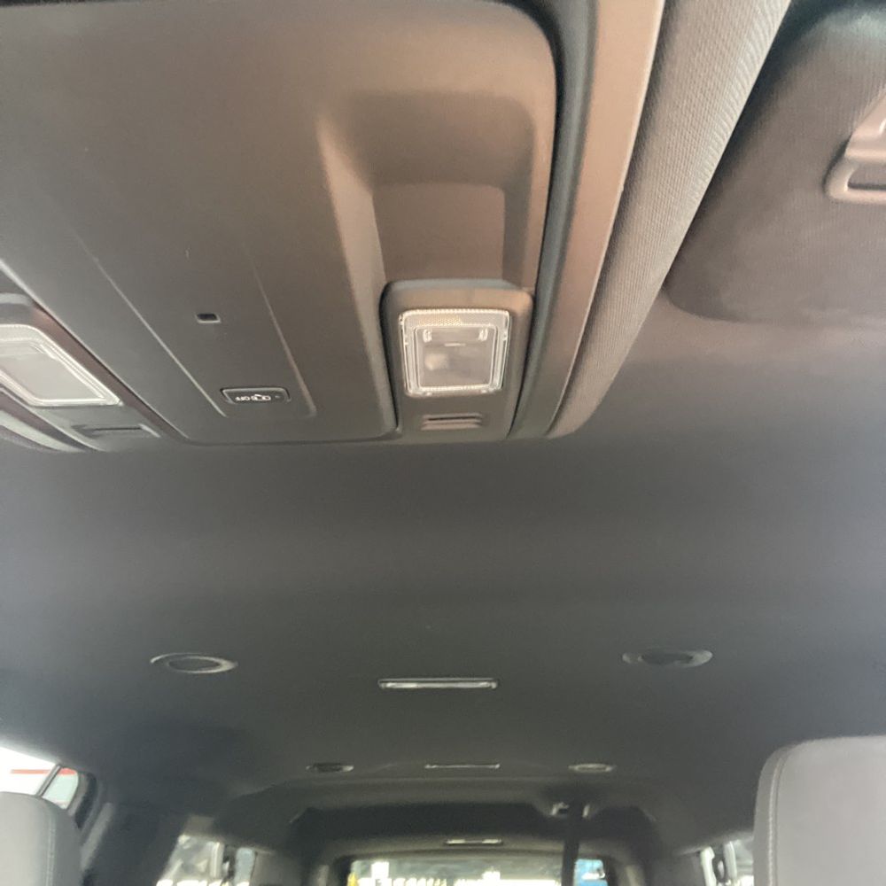 2024 Chevrolet Suburban LS