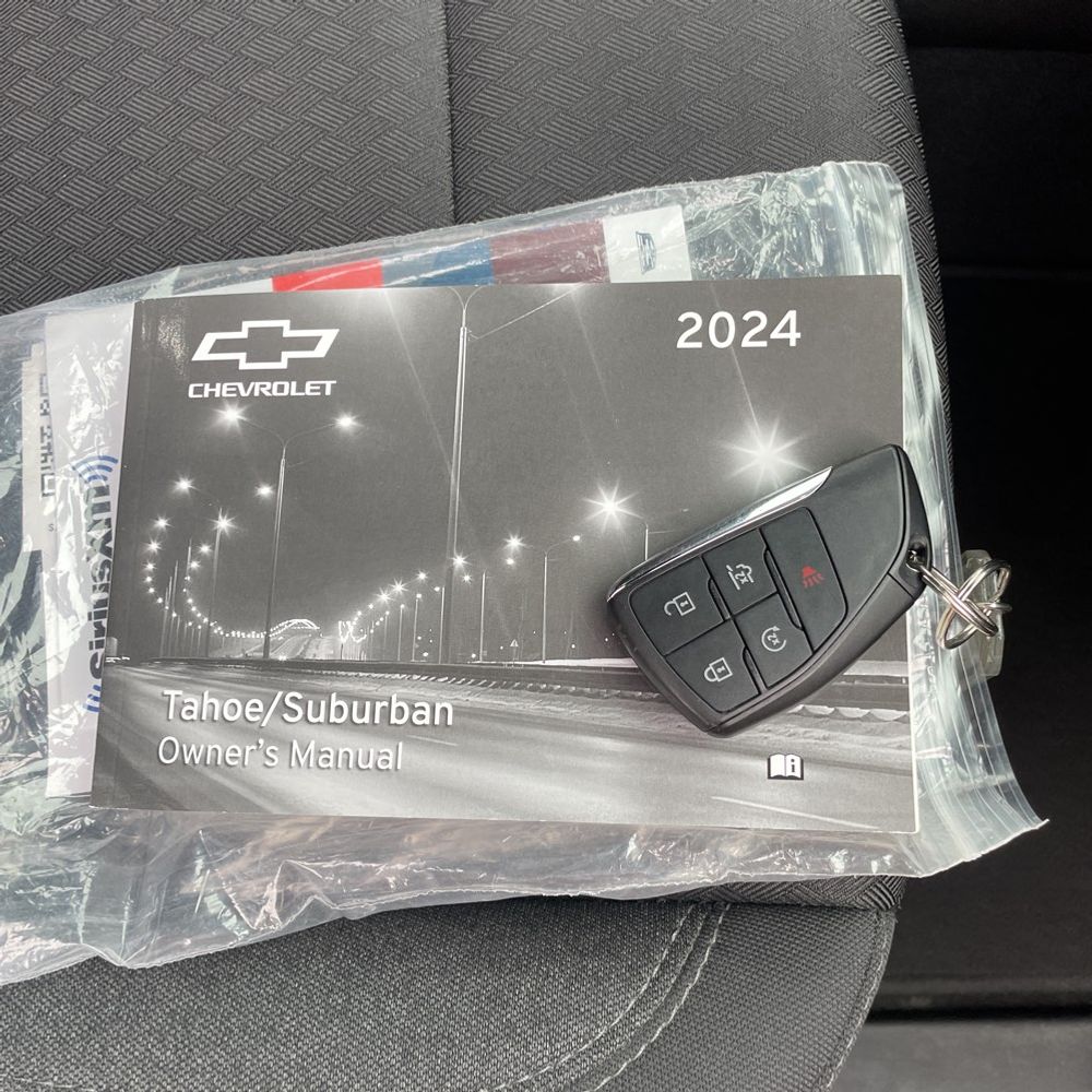 2024 Chevrolet Suburban LS