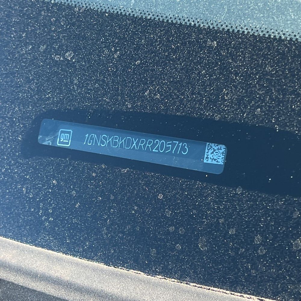 2024 Chevrolet Suburban LS