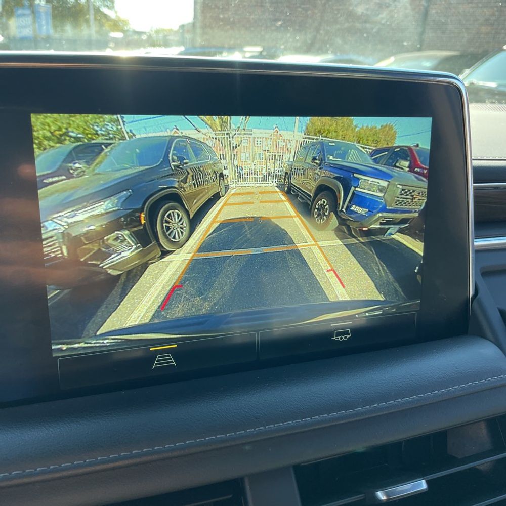 2022 Chevrolet Suburban Z71