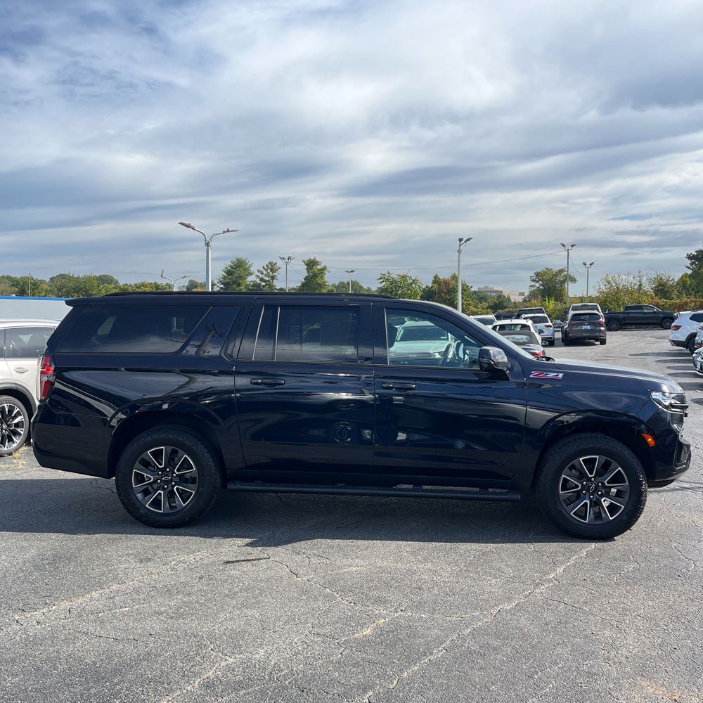 2023 Chevrolet Suburban Z71