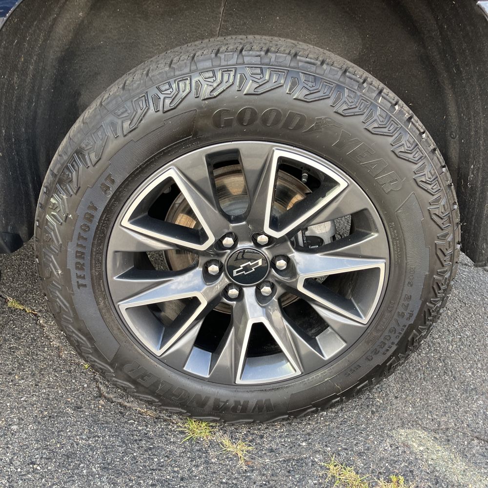 2023 Chevrolet Suburban Z71