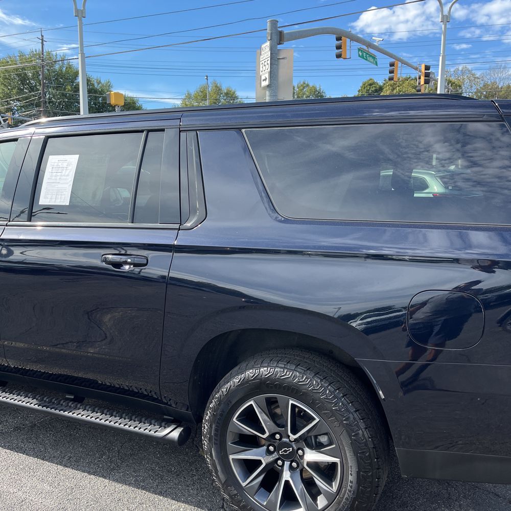 2023 Chevrolet Suburban Z71