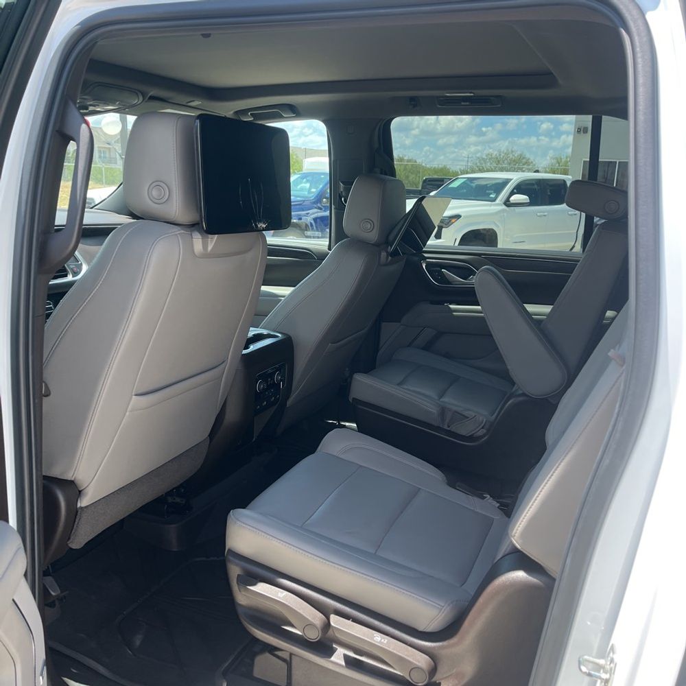 2021 Chevrolet Suburban Z71