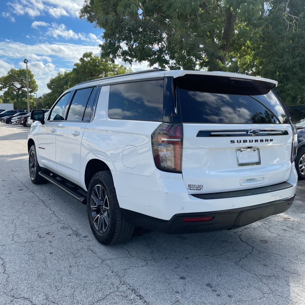 2023 Chevrolet Suburban Z71