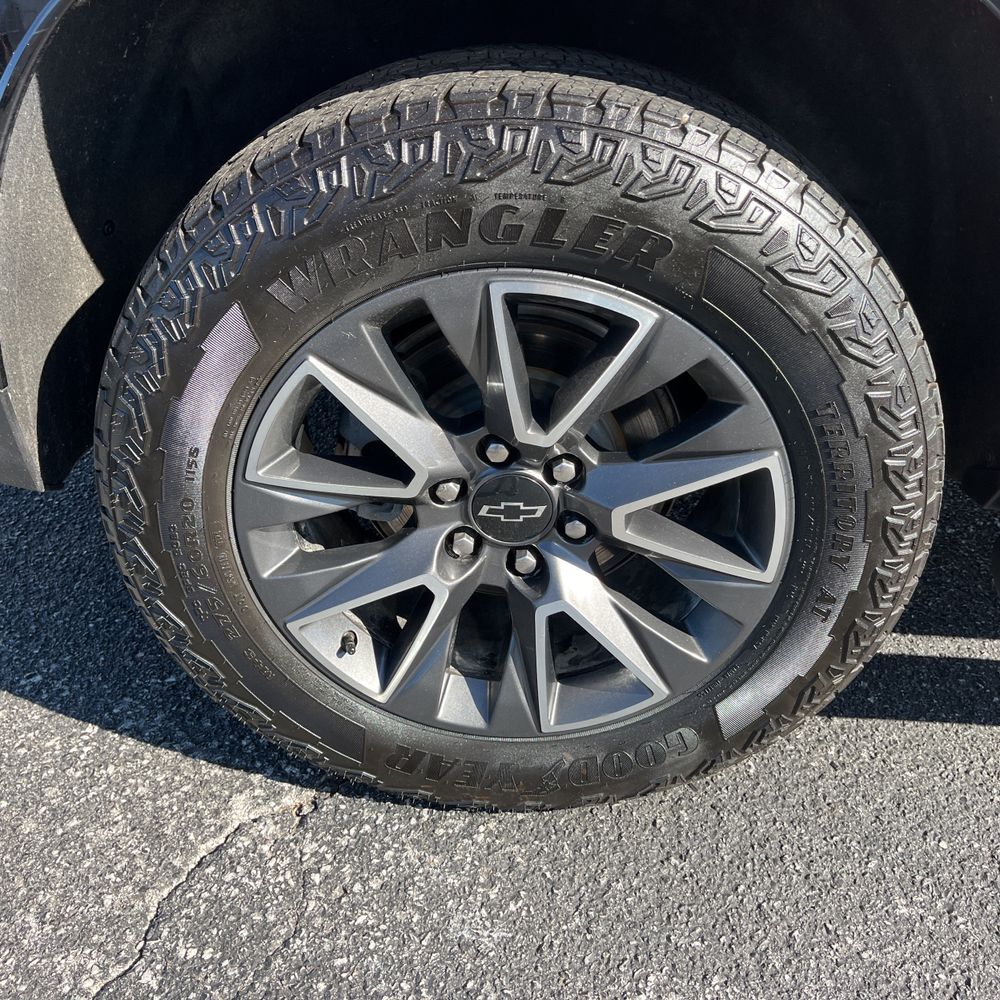 2024 Chevrolet Suburban 1500 Z71