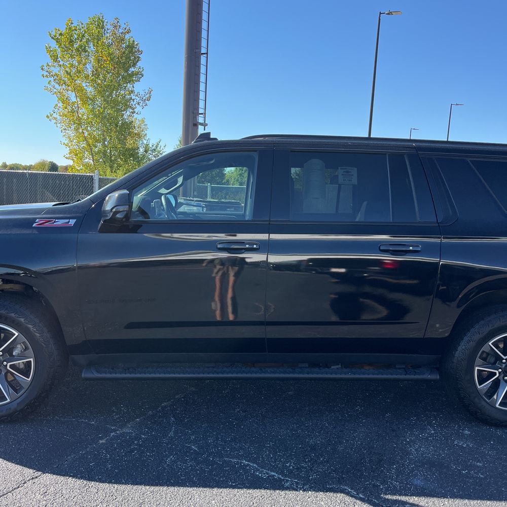2024 Chevrolet Suburban 1500 Z71