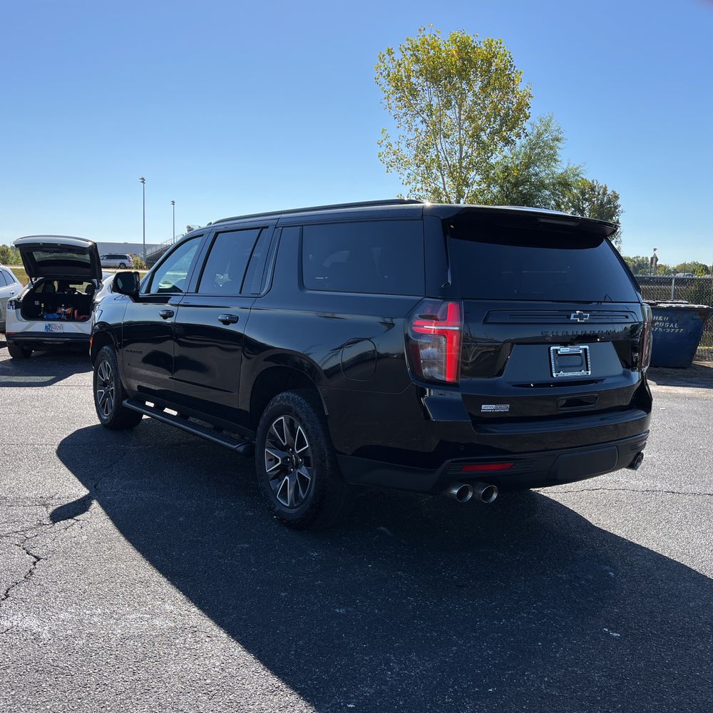 2024 Chevrolet Suburban 1500 Z71