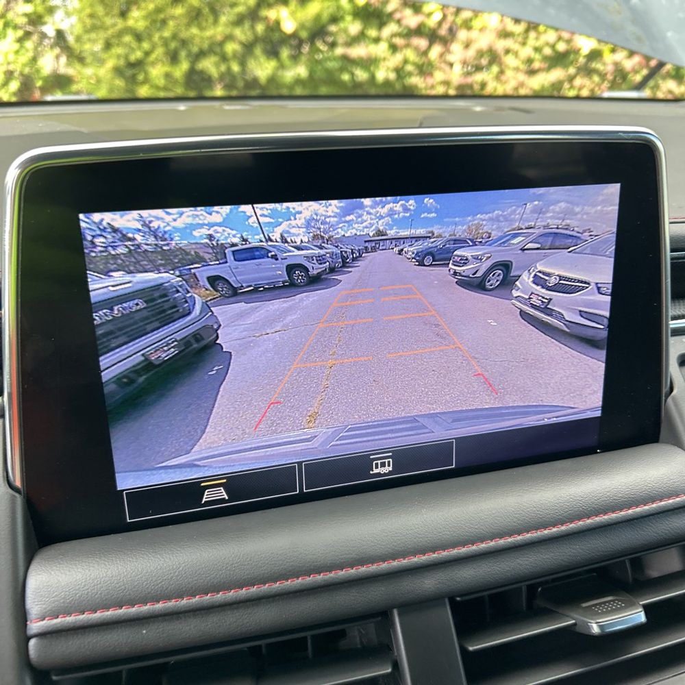 2021 Chevrolet Suburban RST