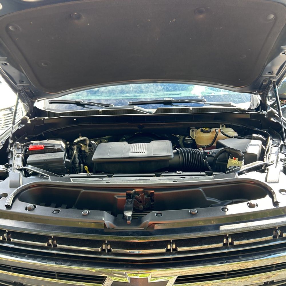 2021 Chevrolet Suburban RST