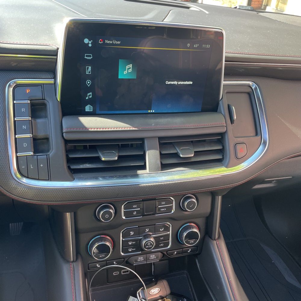 2023 Chevrolet Suburban RST