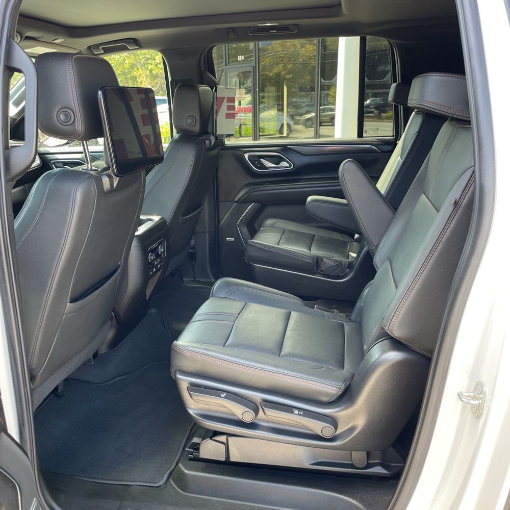 2021 Chevrolet Suburban RST