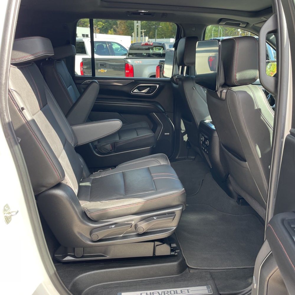 2021 Chevrolet Suburban RST