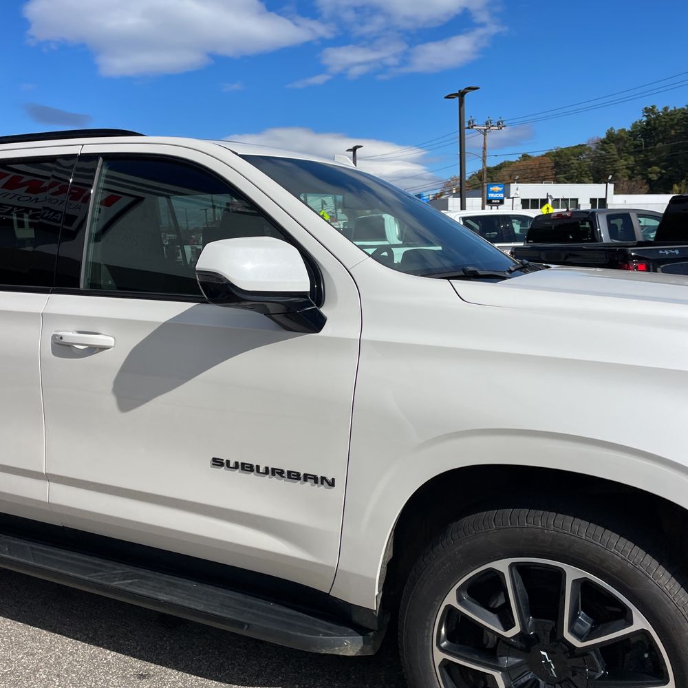 2021 Chevrolet Suburban RST
