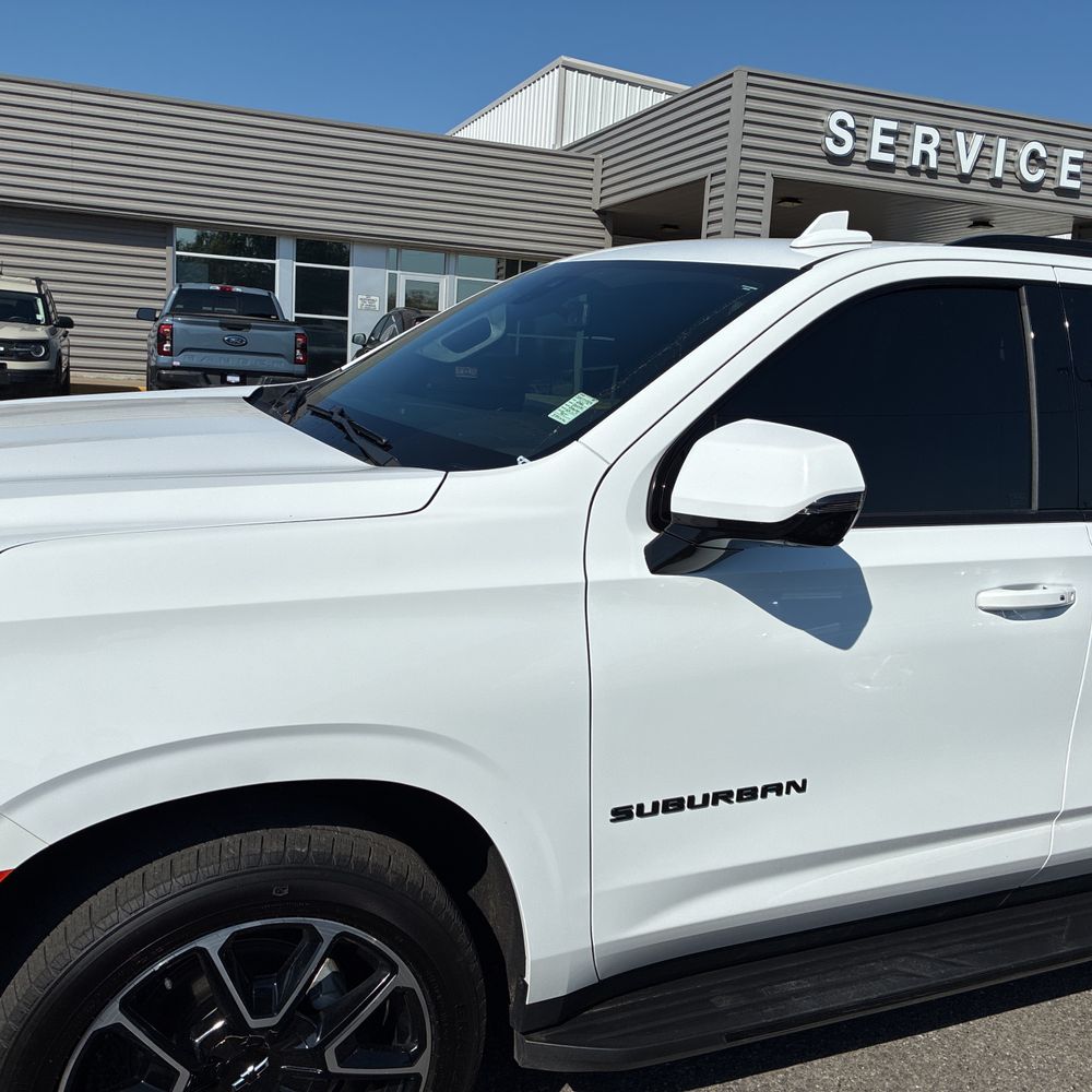 2022 Chevrolet Suburban RST