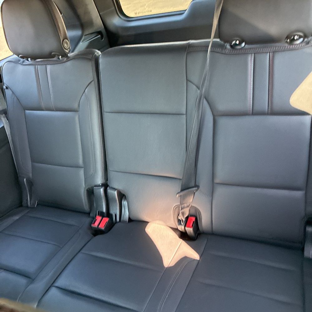2022 Chevrolet Suburban RST